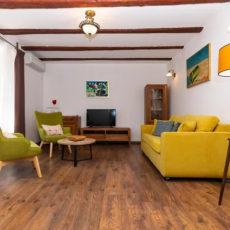 Apartment Melita Opatija